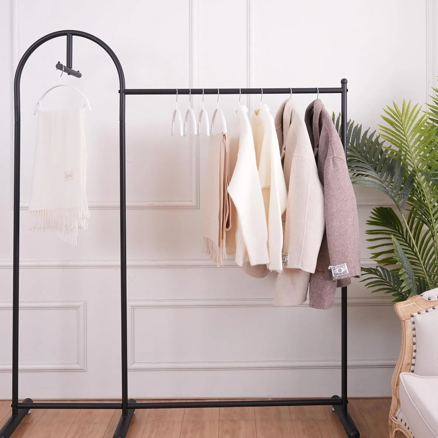 16.5 Inch Pack of 20 White No Shoulder Bumps Non-Slip Rubber Coating Contour Metal Hangers, Sweater Hanger, Suit Hanger with Pants Bar