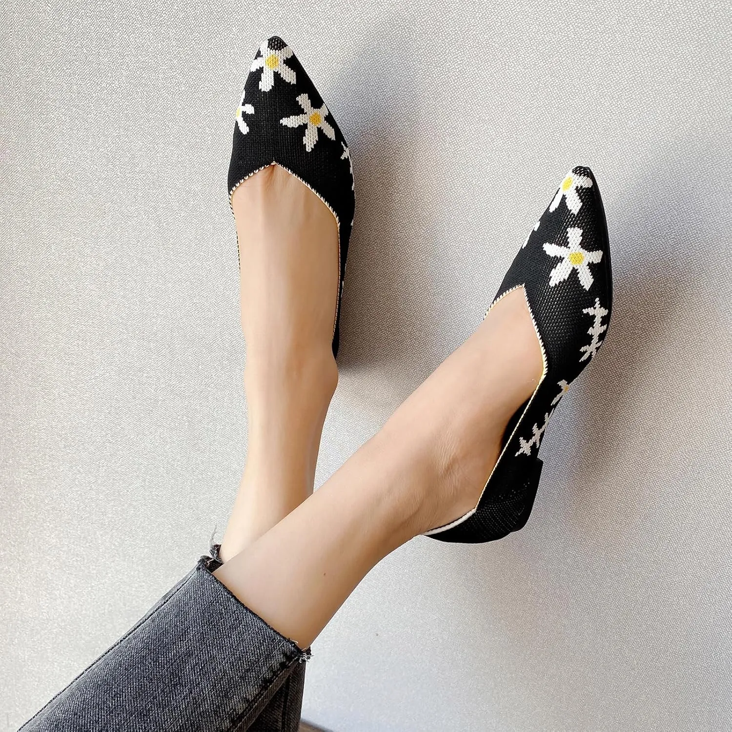 AOQUNFS Women's Ballet Flats Slip On Casual Pointed Toe Knit Flats Dressy Soft Walking Flats Shoes for Daily