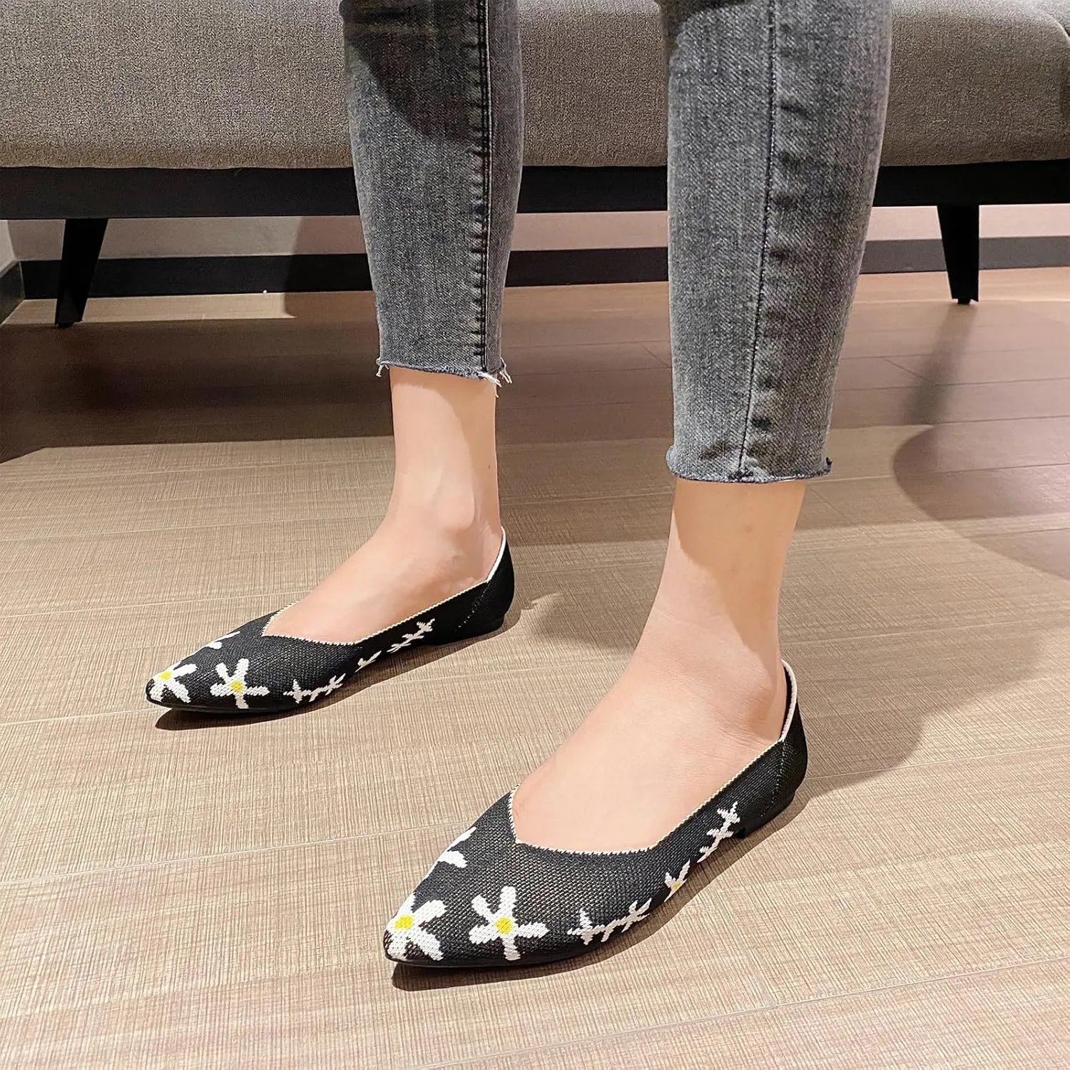 AOQUNFS Women's Ballet Flats Slip On Casual Pointed Toe Knit Flats Dressy Soft Walking Flats Shoes for Daily