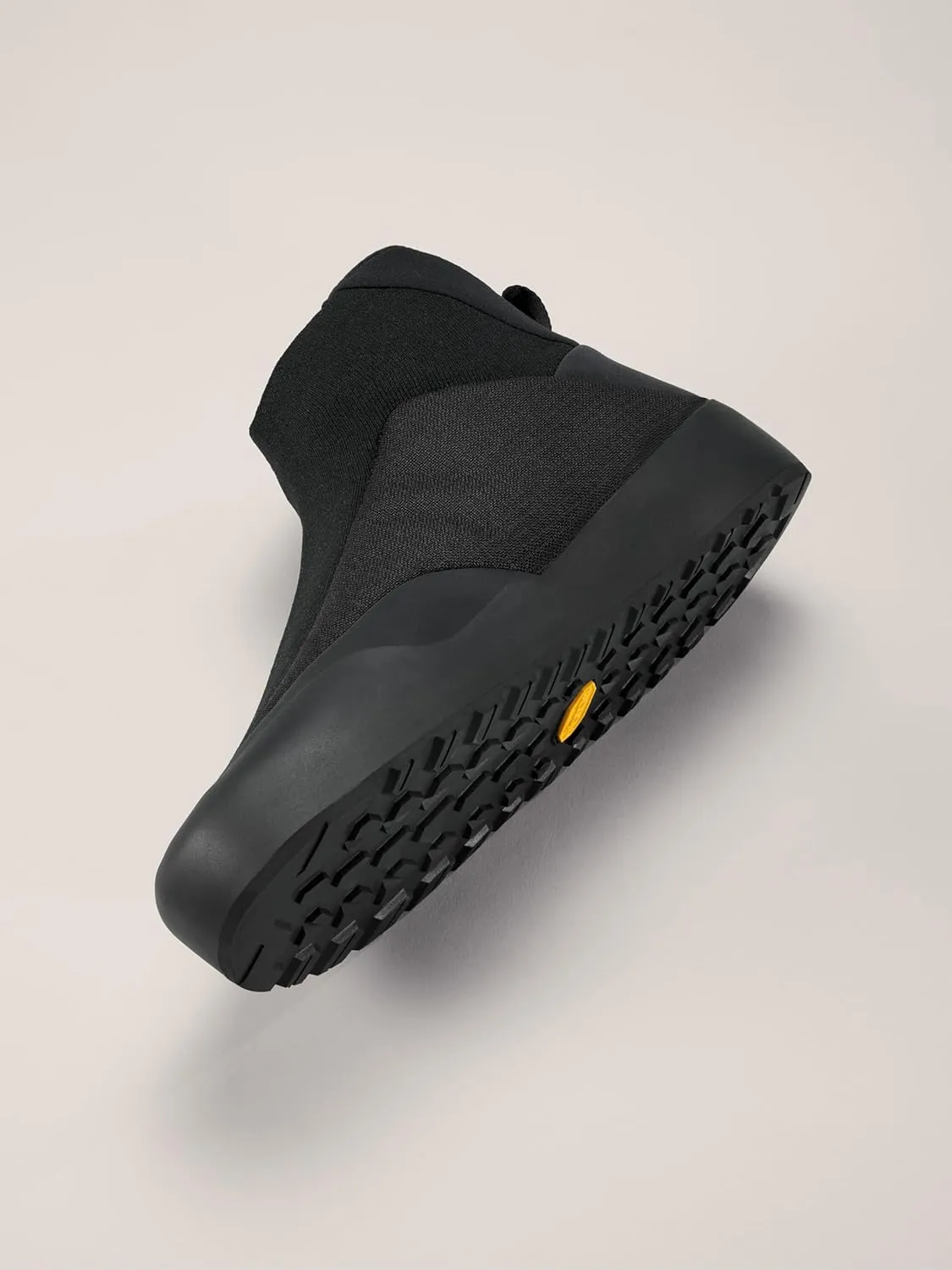 Arc'teryx Kragg Insulated Shoe Men's | Insulated Pull-On Shoe for Quick Approaches