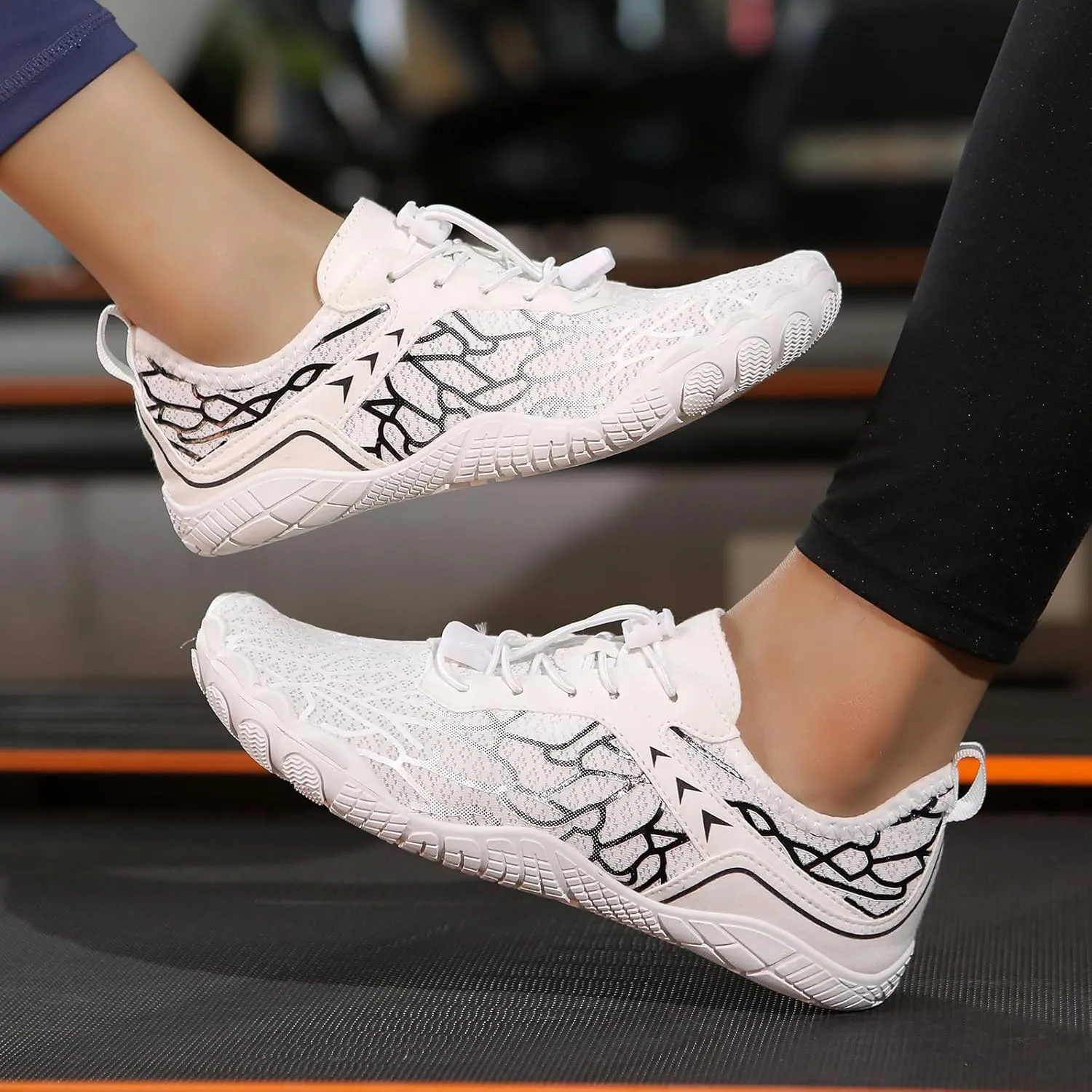 Barefoot Shoes Women 2025 Wide Toe Box Healthy & Non-Slip Athletic Hiking Walking Barefoot Shoes Diabetic Shoe Beach Surf Walk Yoga Footwear Breathable Hiking Shoe Grounding Footwear