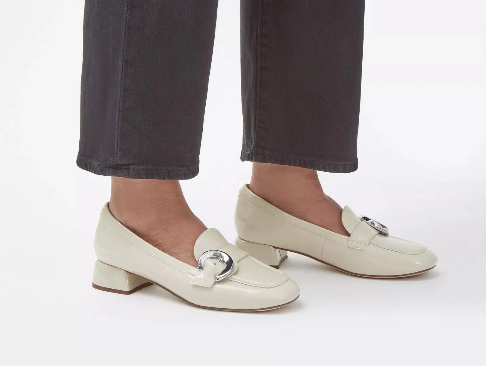 Clarks Daiss 30 Trim - Ivory