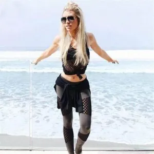 DOUBLE MESH YOGA PANTS / WORKOUT LEGGINGS.