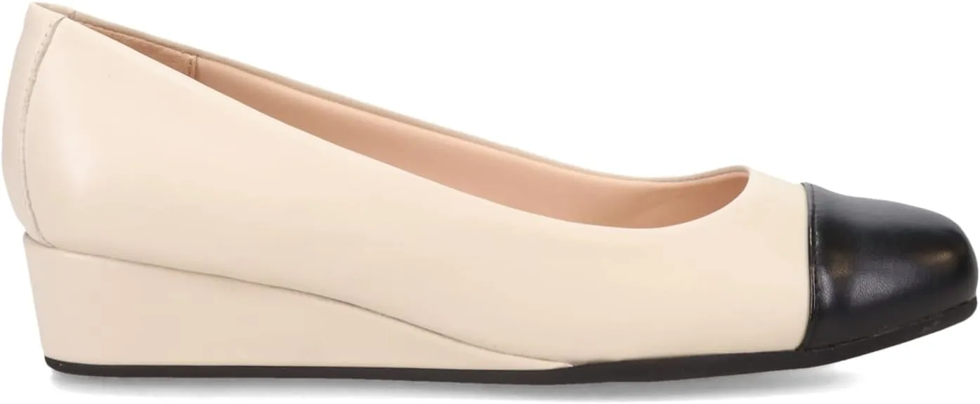 Easy Spirit Women's Gracey Low Wedge Dress Pump