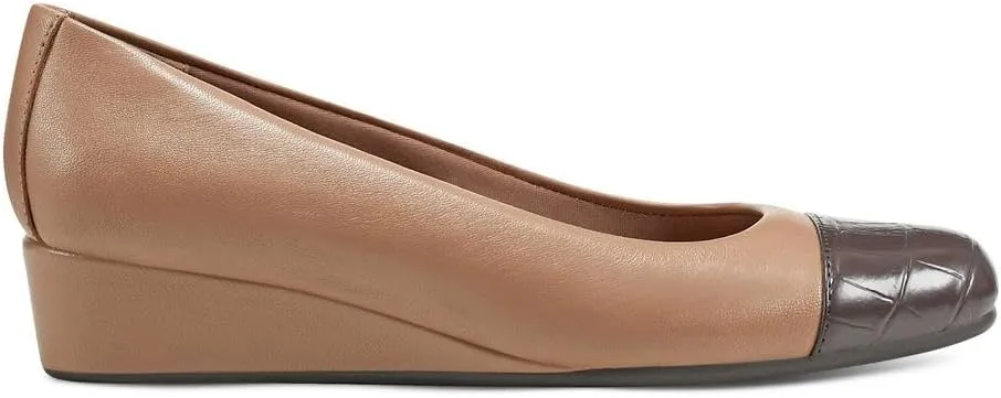 Easy Spirit Women's Gracey Low Wedge Dress Pump