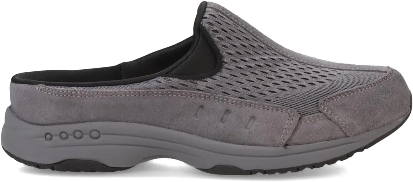 Easy Spirit Women's Traveltime 675 Clog