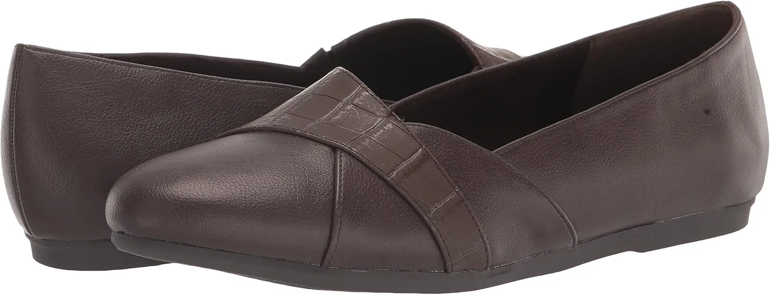 Easy Street Women's Bessie Sneaker