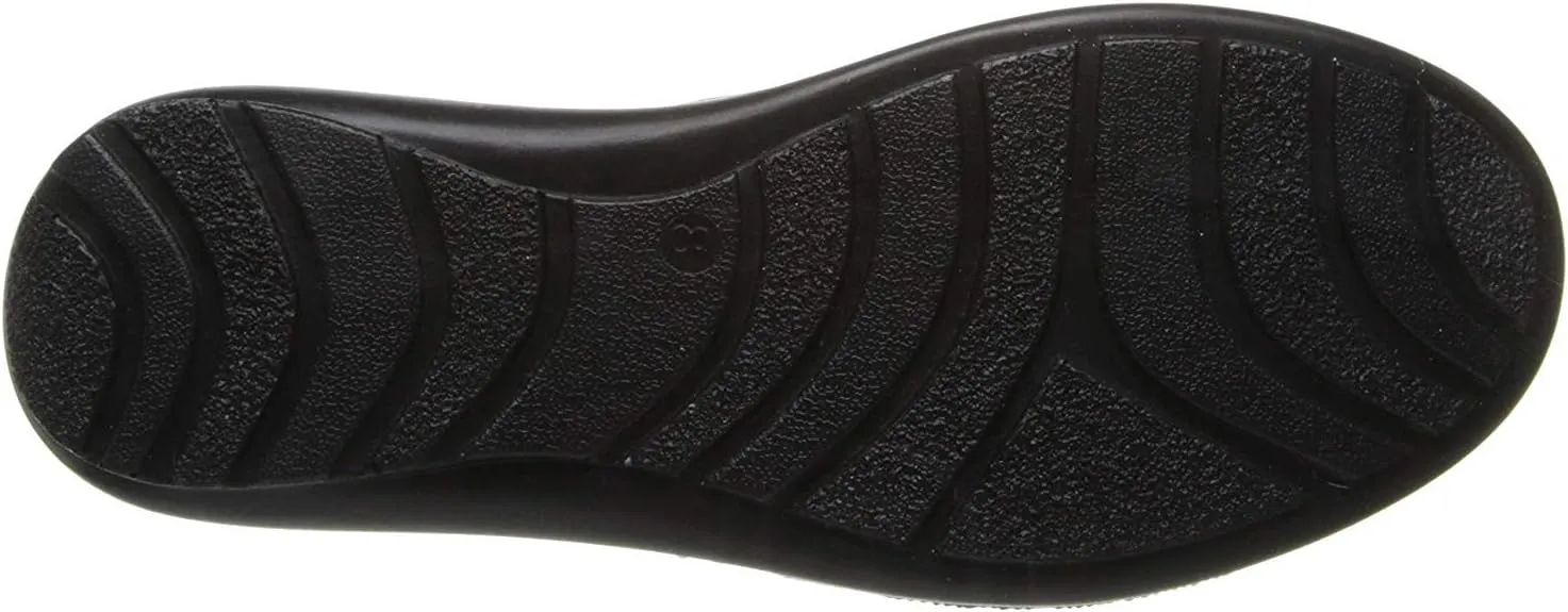 Easy Street Women's Ultimate Slip-On