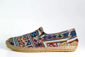 GROUNDING - Retro Cloud Slip On