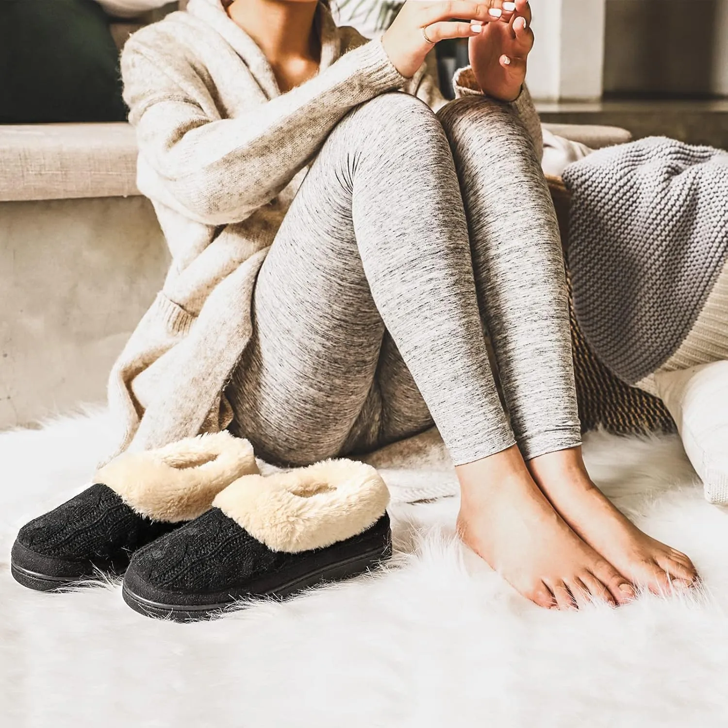 HomeTop Women's Knitted Clog Slippers Comfy Warm Memory Foam Non-slip Indoor House Shoes with Fuzzy Collar