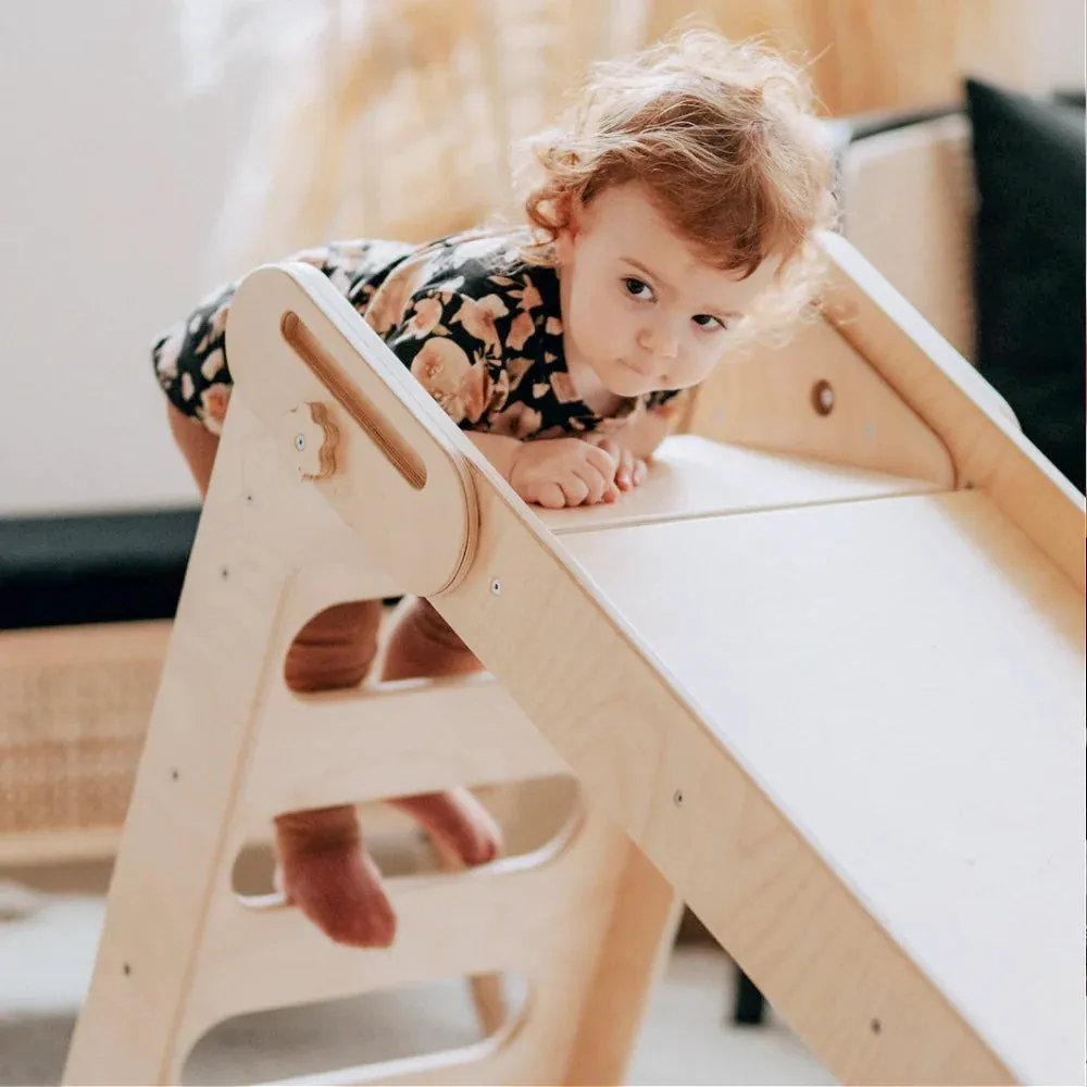Isla Slide with Art Easel