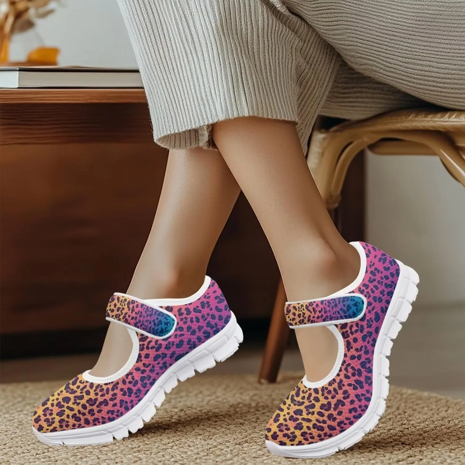 JoyLamoria Womens Slip on Fashion Mary Jane Shoes Retro Mushroom Painted Flats Causal Road Walking Shoes Non Slip Platform