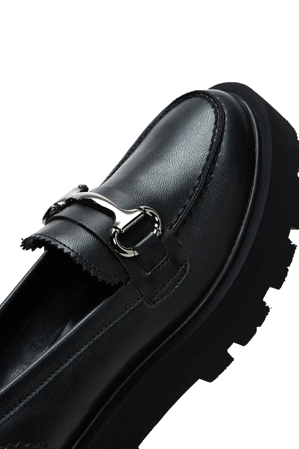 Kadın Siyah Tokalı Loafer