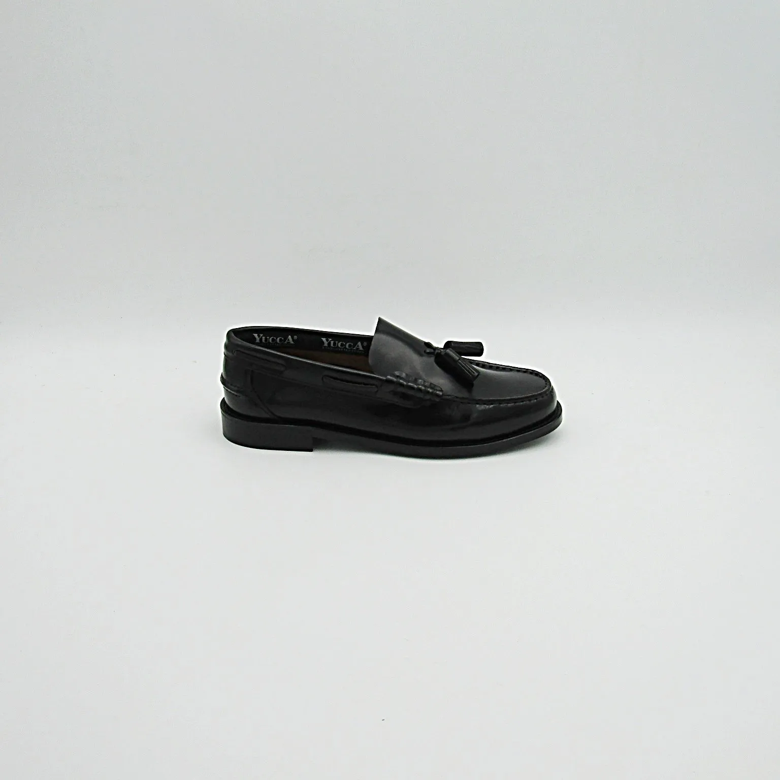 LOAFER