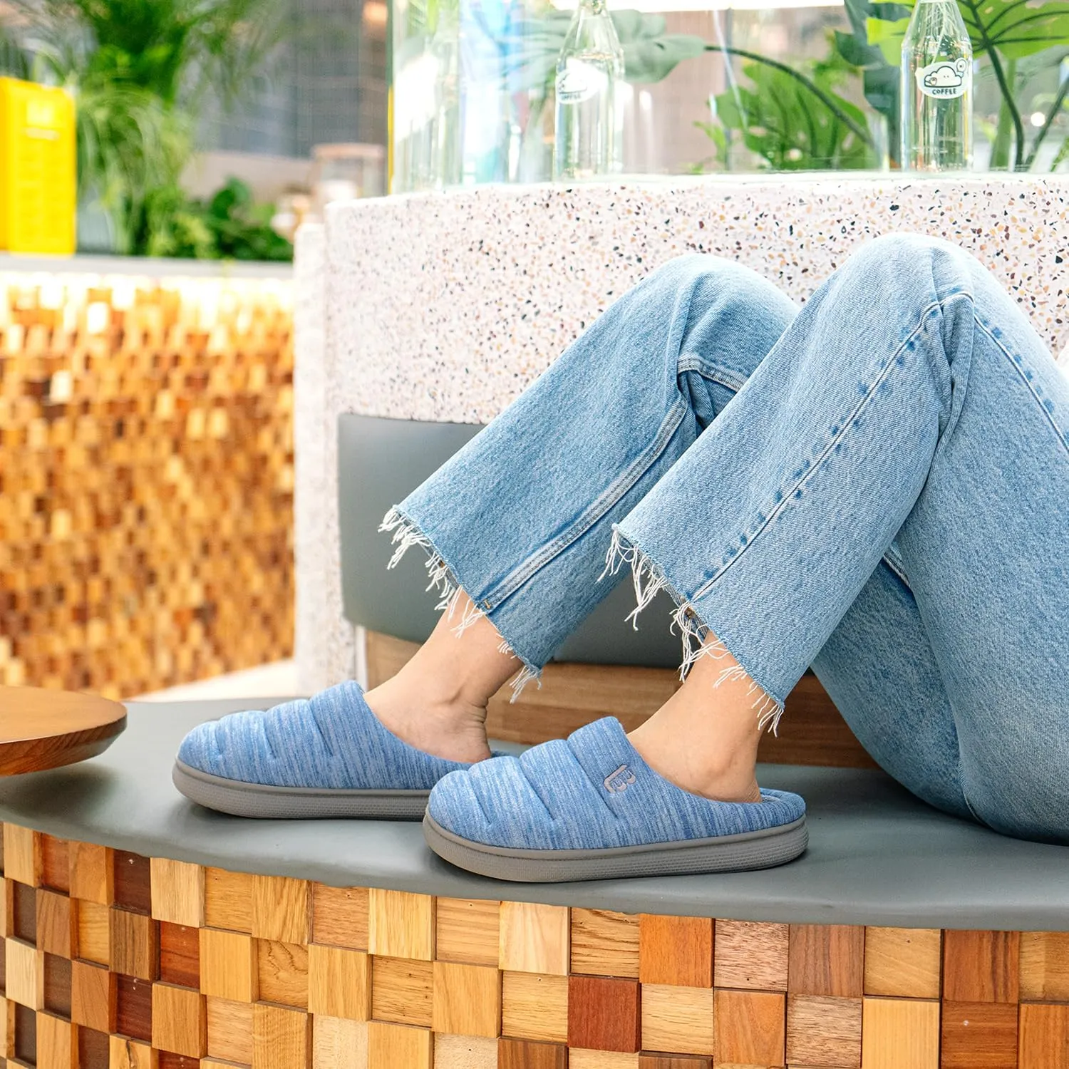 LongBay Women's House Slippers Ultra-Soft Memory Foam Bedroom Shoes Slip On Clogs for Indoor Outdoor