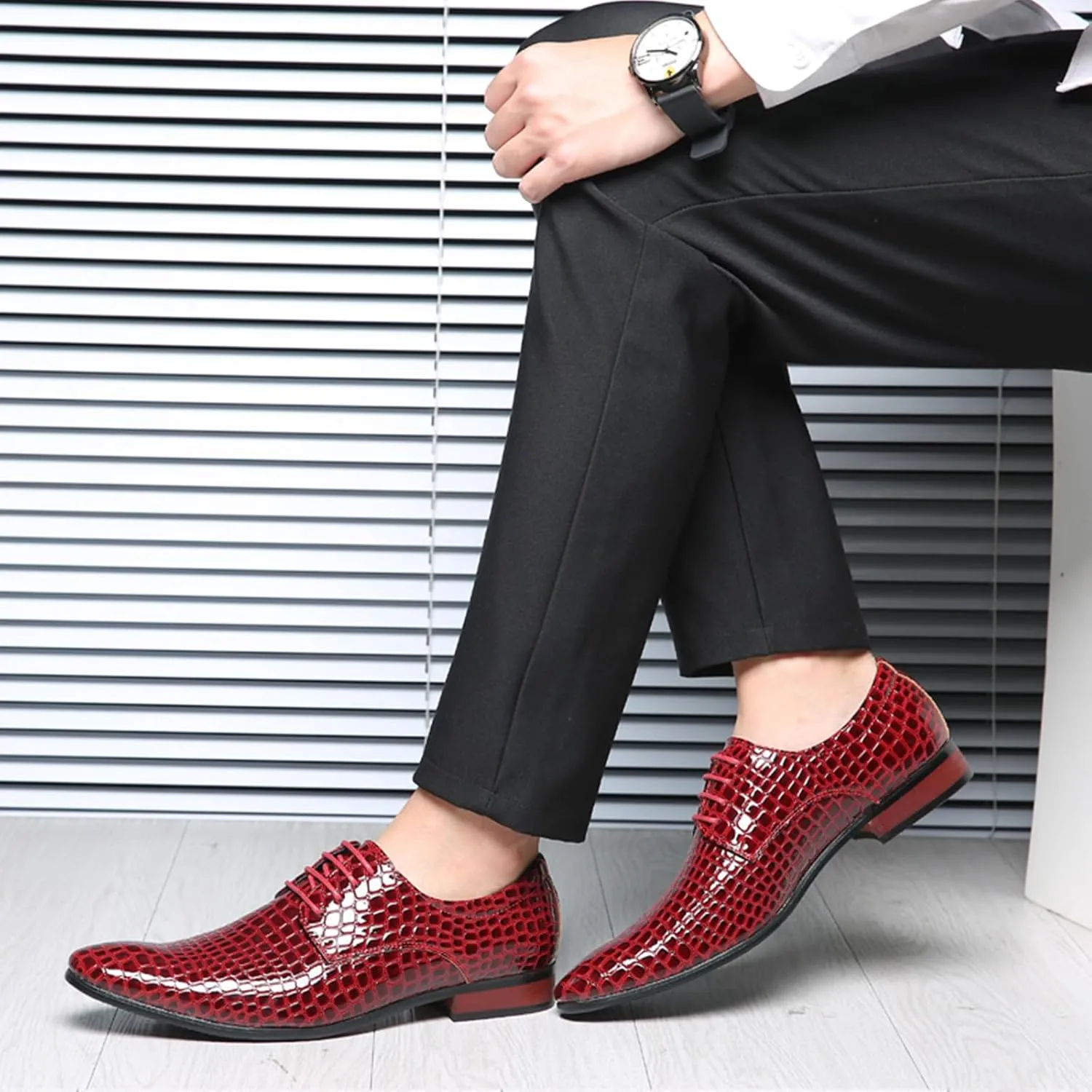 Mens Dress Shoes Fashion Faux Crocodile Patent Leather Formal Shoes Lace-up Pointed-Toe Wedding Party Oxford Shoes