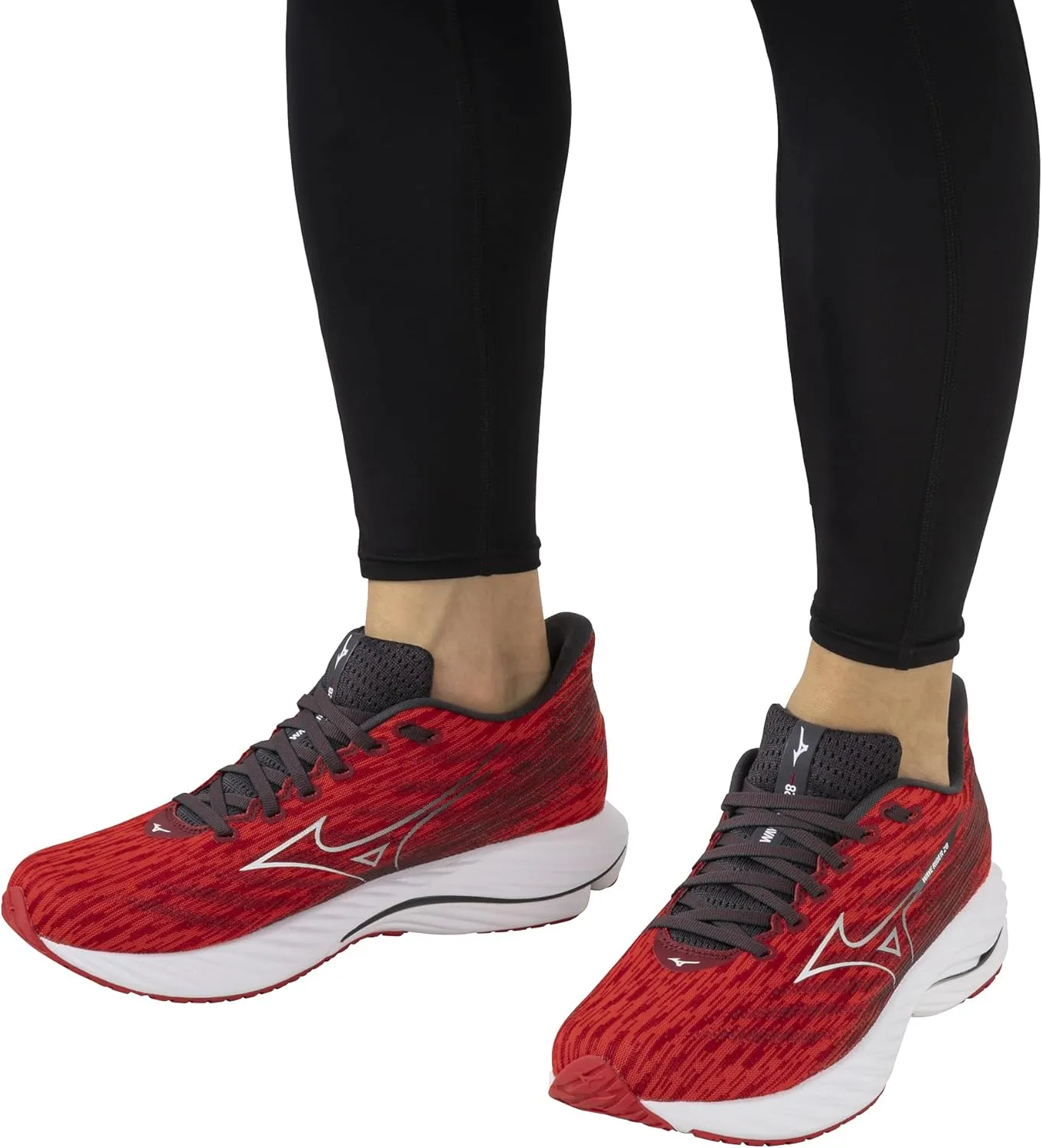 Mizuno Men's Wave Rider 28 Running Shoe