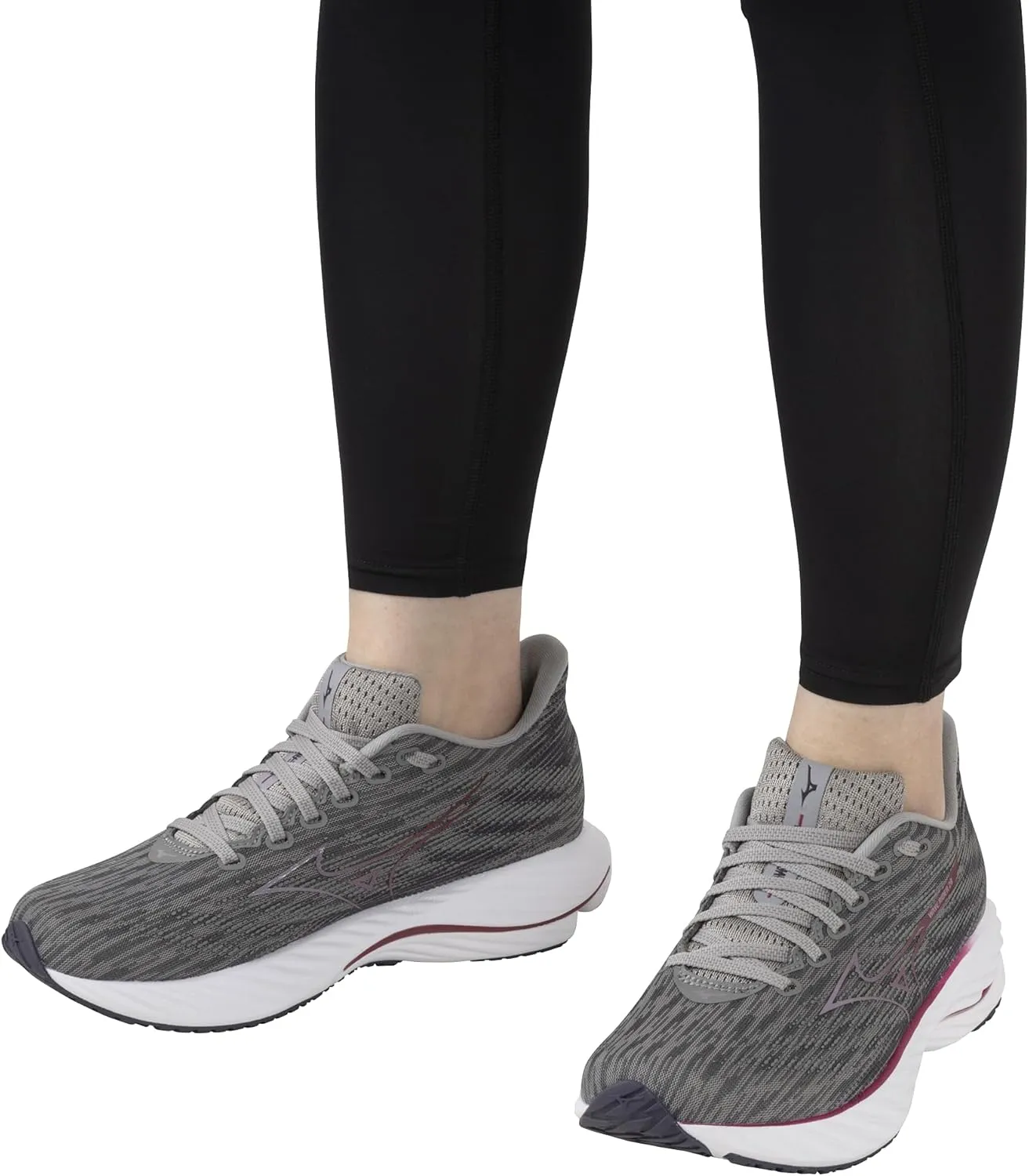 Mizuno Women's Wave Rider 28 Running Shoe