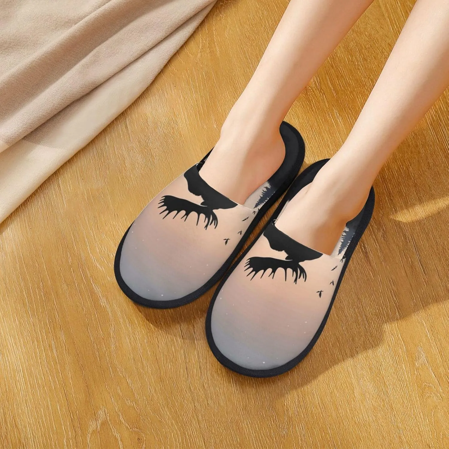 Moose Mountain Pine Tree Printed Slippers Cozy Indoor Slide Unisex House Slippers Soft Plush Slip-on Slippers