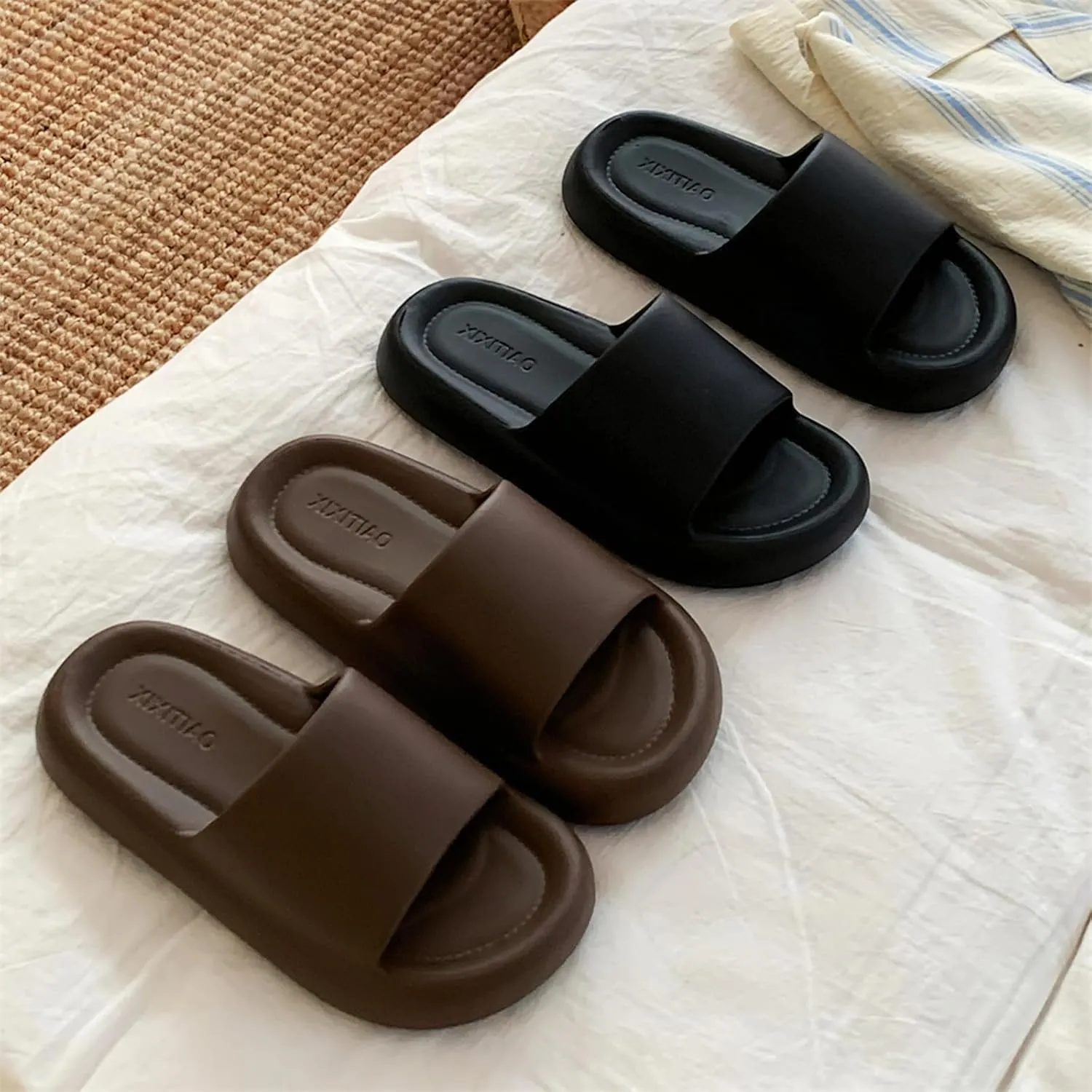 New Cloud Slides for Women and Men - Non-Slip Thick Sole Pillow Slippers, Soft, Comfy, Relax Shower Sandals, Easy to Clean, Indoor and Outdoor Shoes