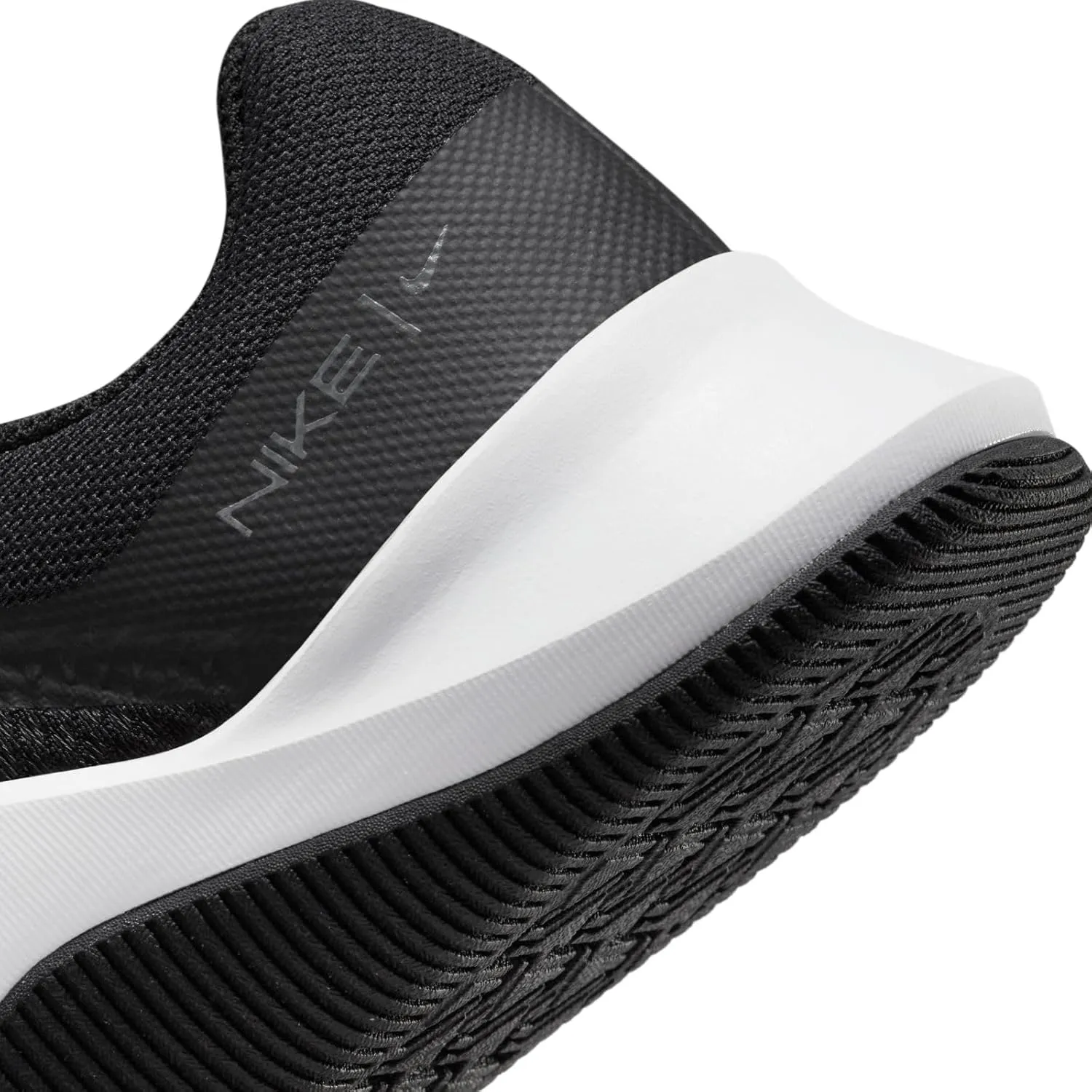 Nike Mc Trainer 2 Womens Shoes
