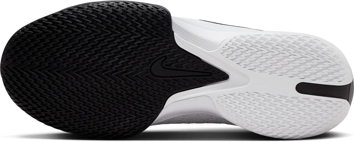 Nike Men's Basketball Shoe