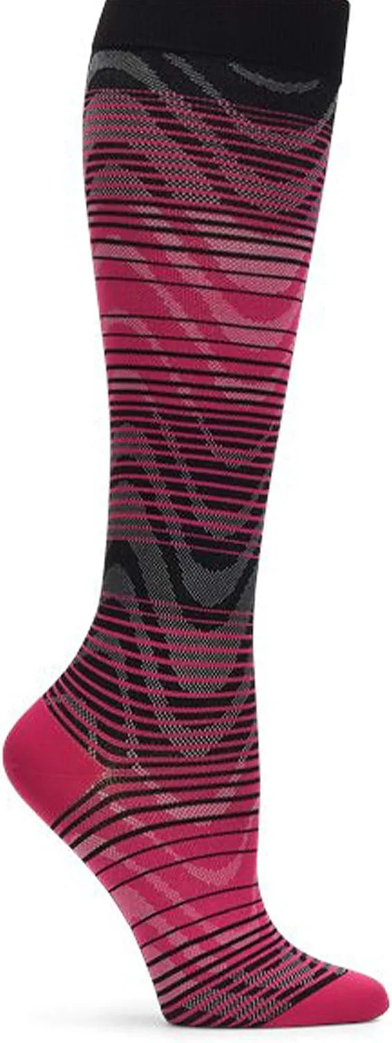 Nurse Mates Active 15-20 mmHg Compression Socks (Pink Wave)