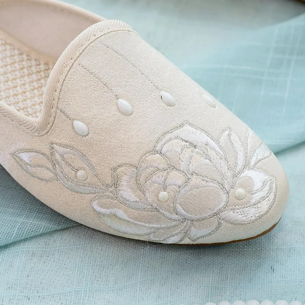 Premium Luxury Satin Silk Flower Embroidery All Seasons Comfort Women's House Slippers Non Slip Indoor Soft Home Slip On Shoes