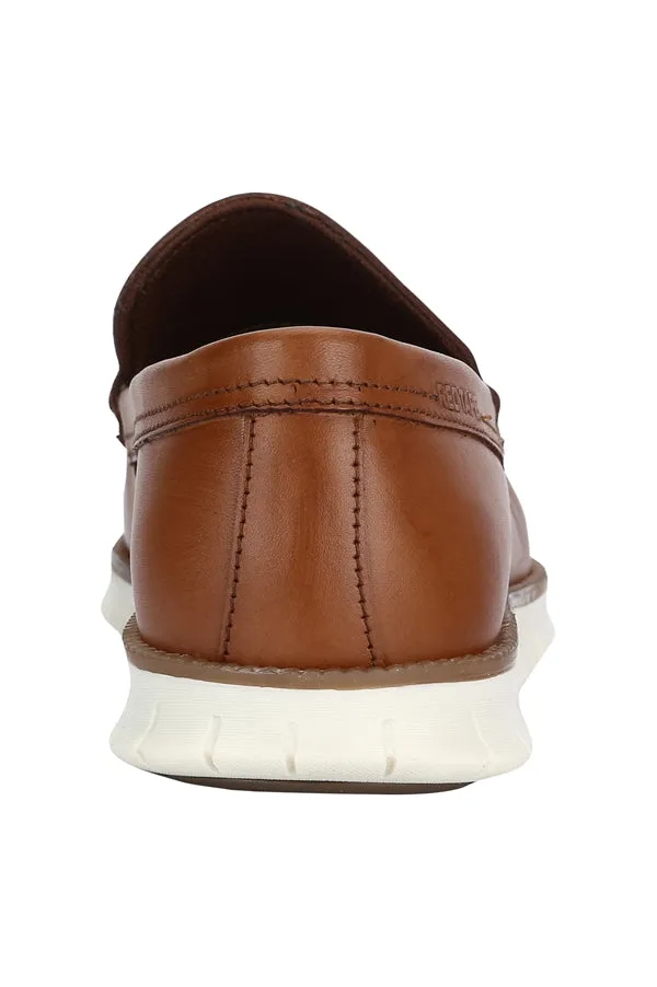 RedTape Men Black Loafers