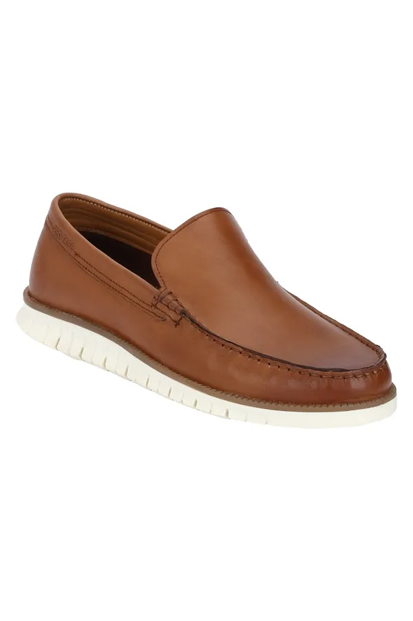 RedTape Men Black Loafers
