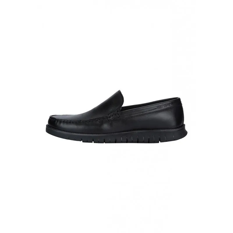 RedTape Men Black Loafers