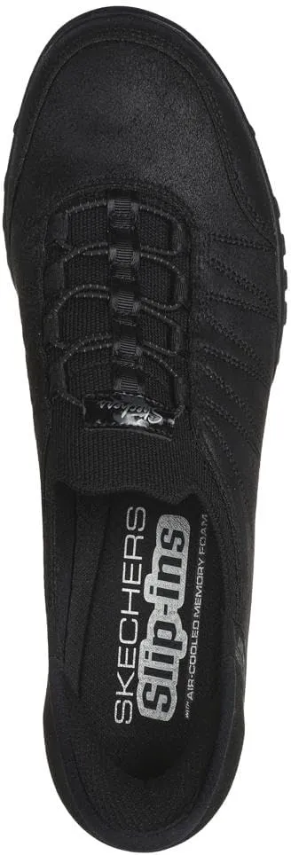 Skechers Women's Breathe Easy-Home Body Sneaker
