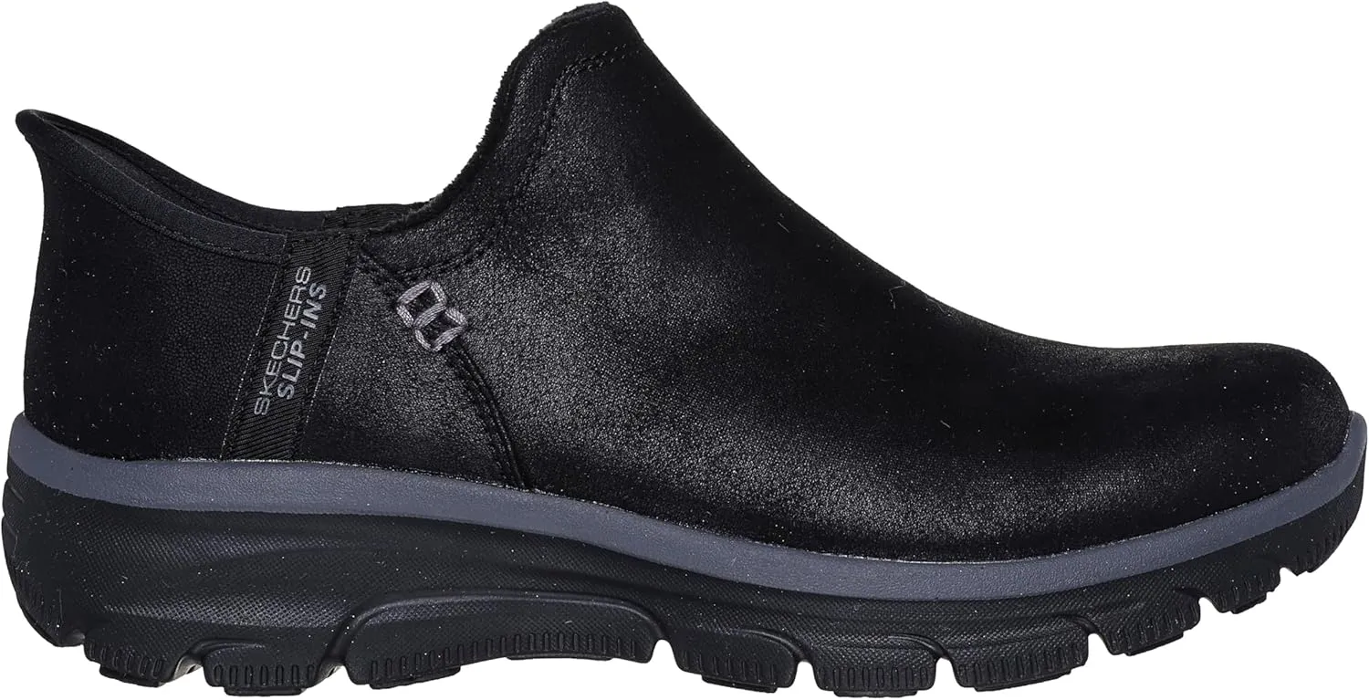 Skechers Women's Easy Going Modern Hour Hands Free Slip ins
