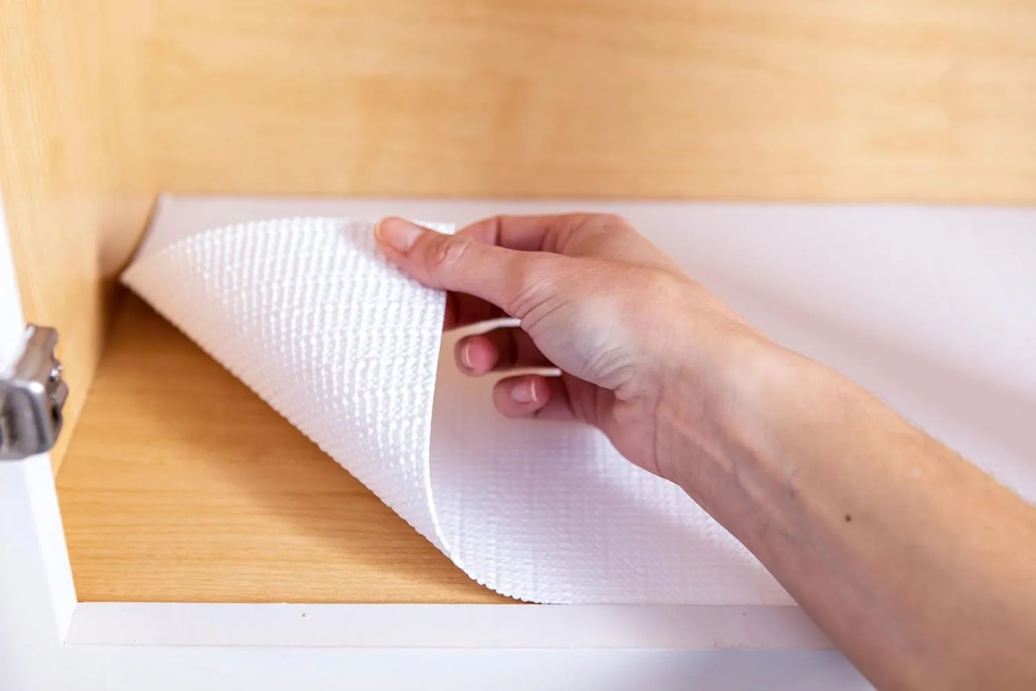 Smooth Top EasyLiner for Cabinets & Drawers - Easy to Install & Cut to Fit - Shelf Paper & Drawer Liner Non Adhesive - Non Slip Shelf Liner for Kitchen Pantry - 20 Inch Width - 36 Total Feet - White