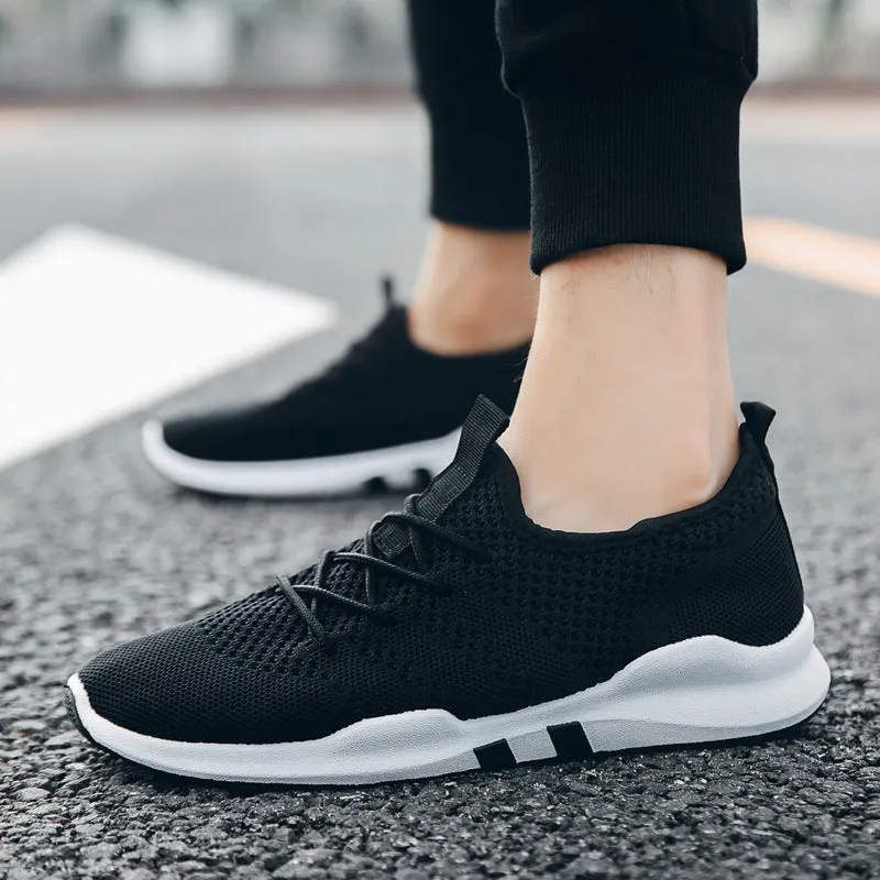 Sports shoes