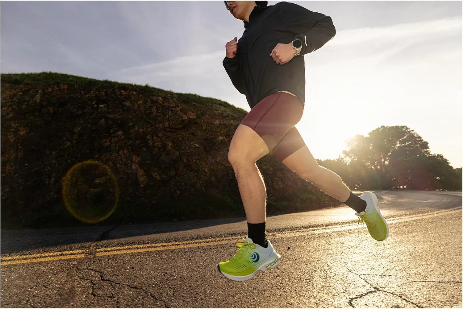 Topo Athletic Men's Specter 2 Comfortable Cushioned Durable 5MM Drop Road Running Shoes, Athletic Shoes for Road Running