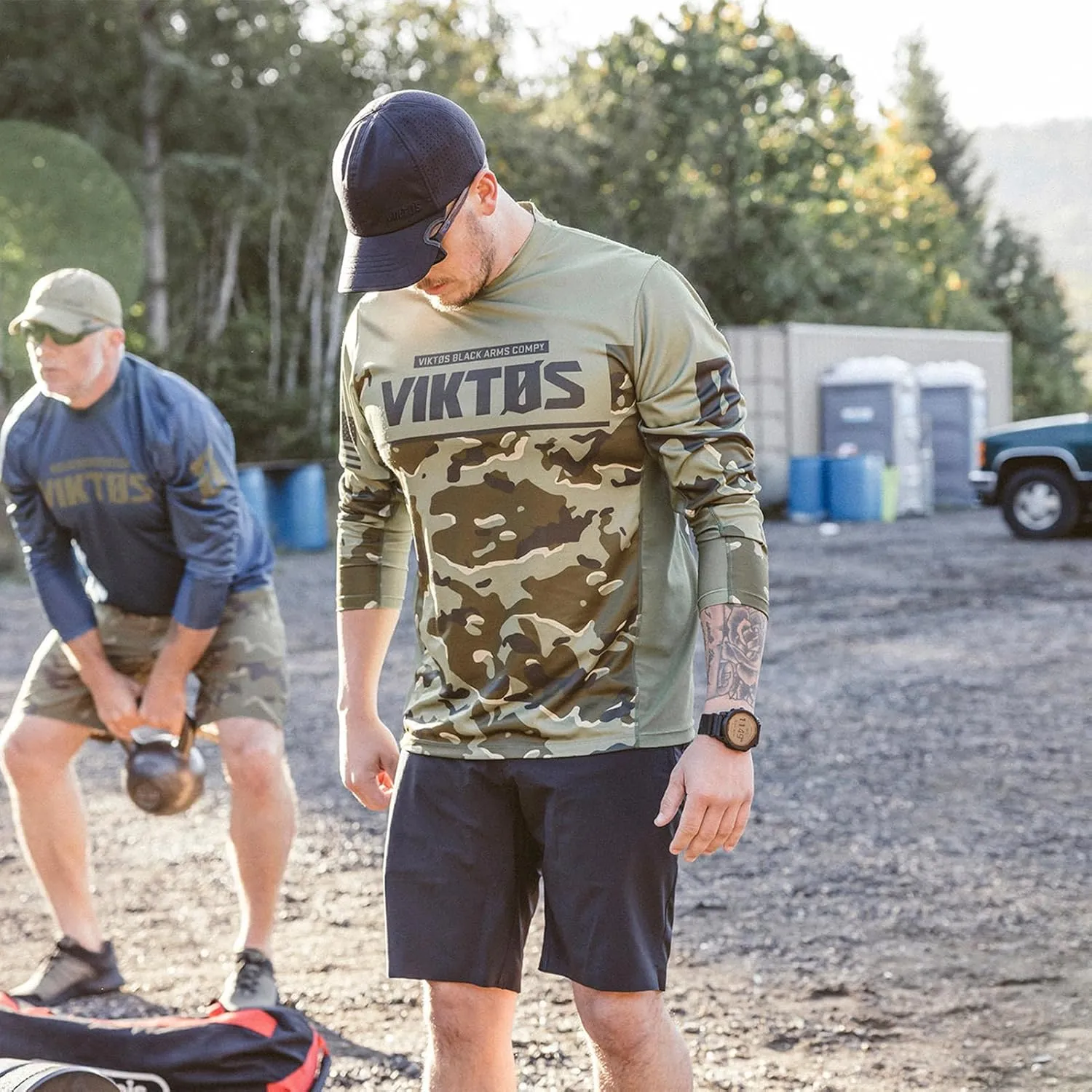 VIKTOS Men's Range Trainer Sunblock Jersey | Lightweight Breathable Comfortable Long Sleeve Shirt with Non-Fade Print