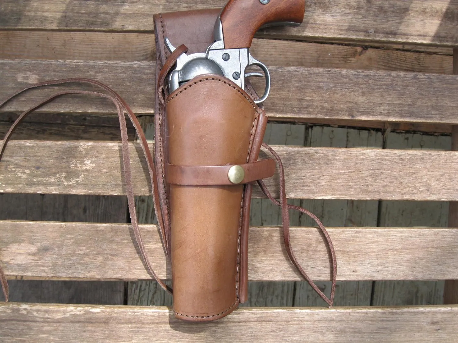 Western Quick Draw Gun Holster - Smooth Leather - 45 Cal - Brown - Left Hand - Single Action - Size 6"