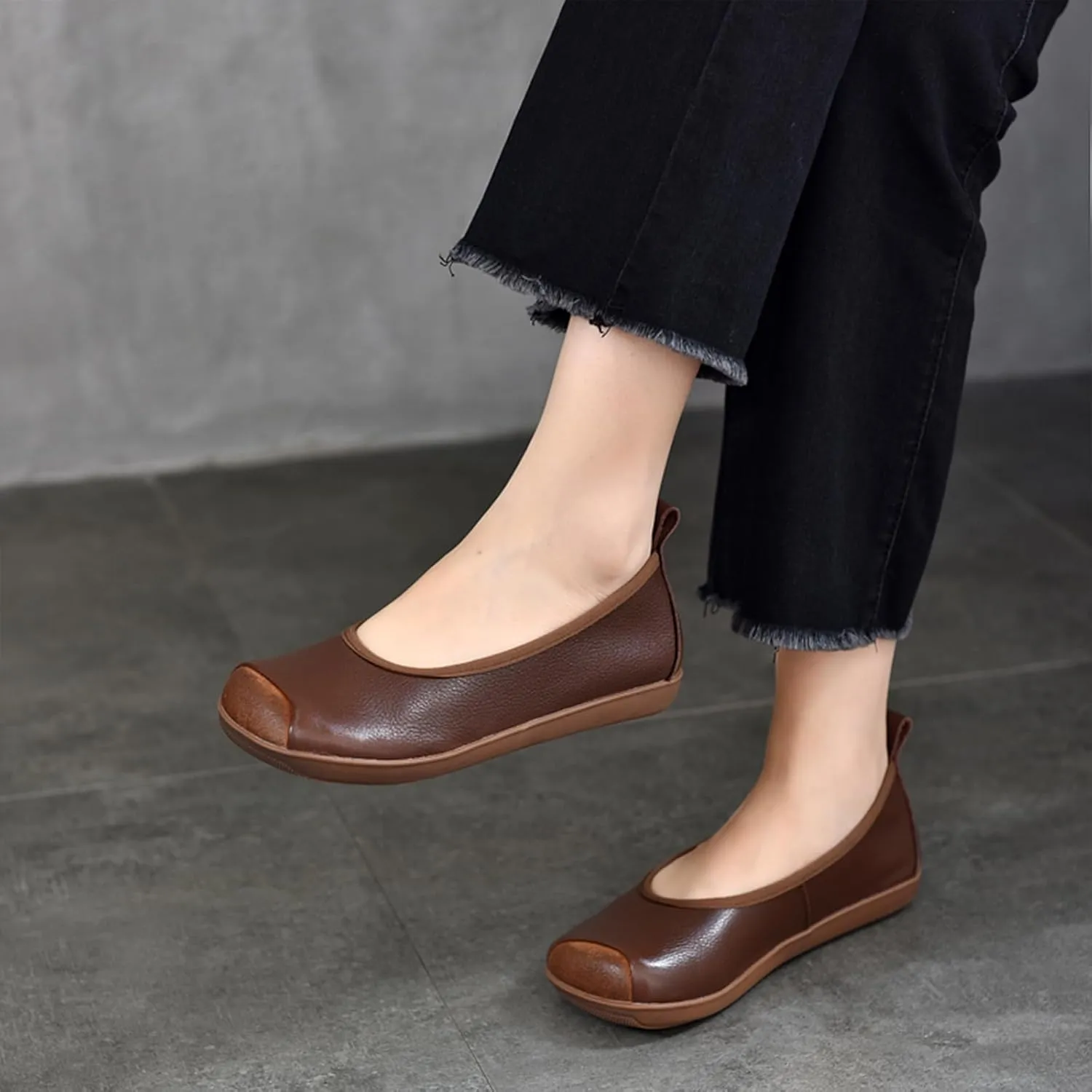 Women's Retro Genuine Leather Loafers Comfort Slip On Square Wide Toe Soft Bottom Low Heeled Ballet Flats Lightweight Non-Slip Prom Dress Shoes