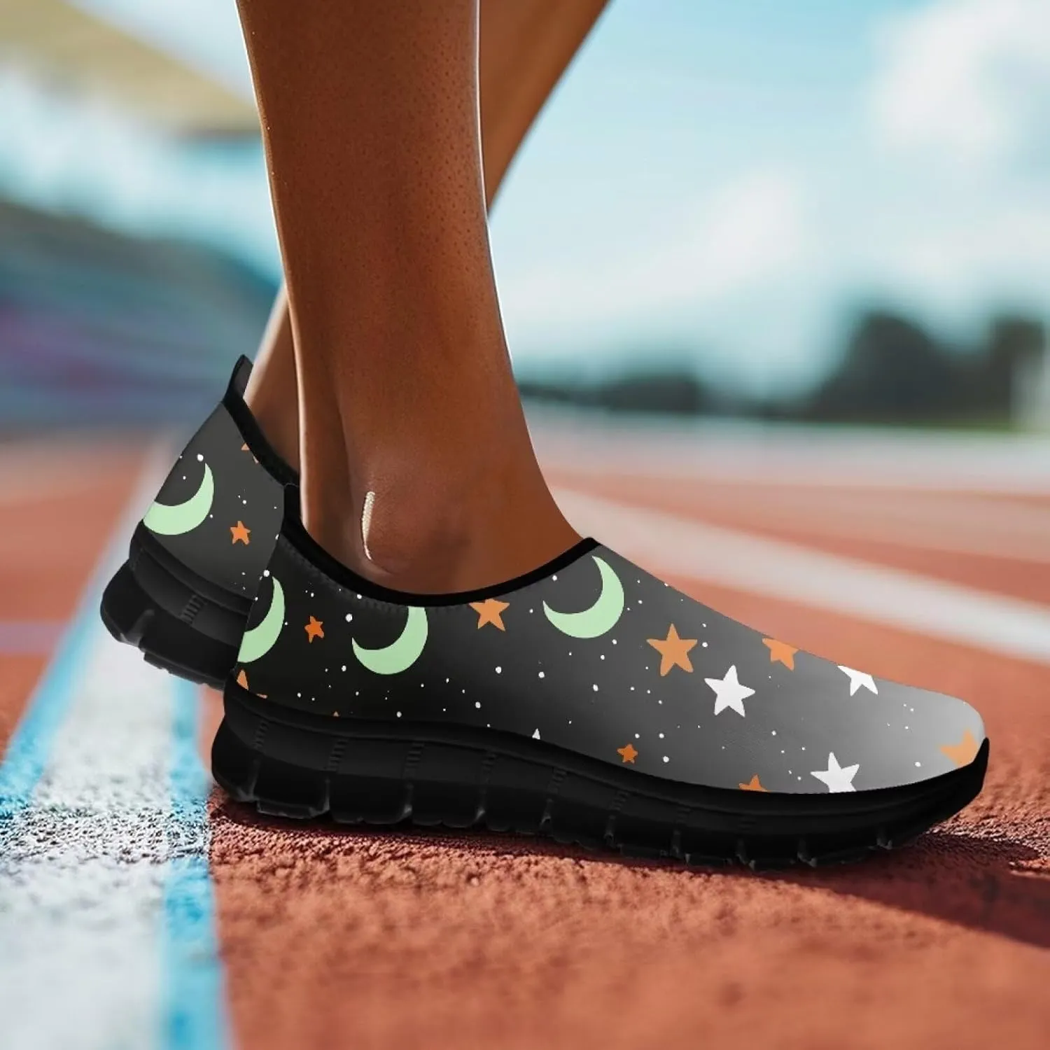 Women's Slip On Sneakers Casual Loafers Lightweight Non Slip Sports Tennis Shoes Comfort Soft Walking Shoes US 5.5-11.5