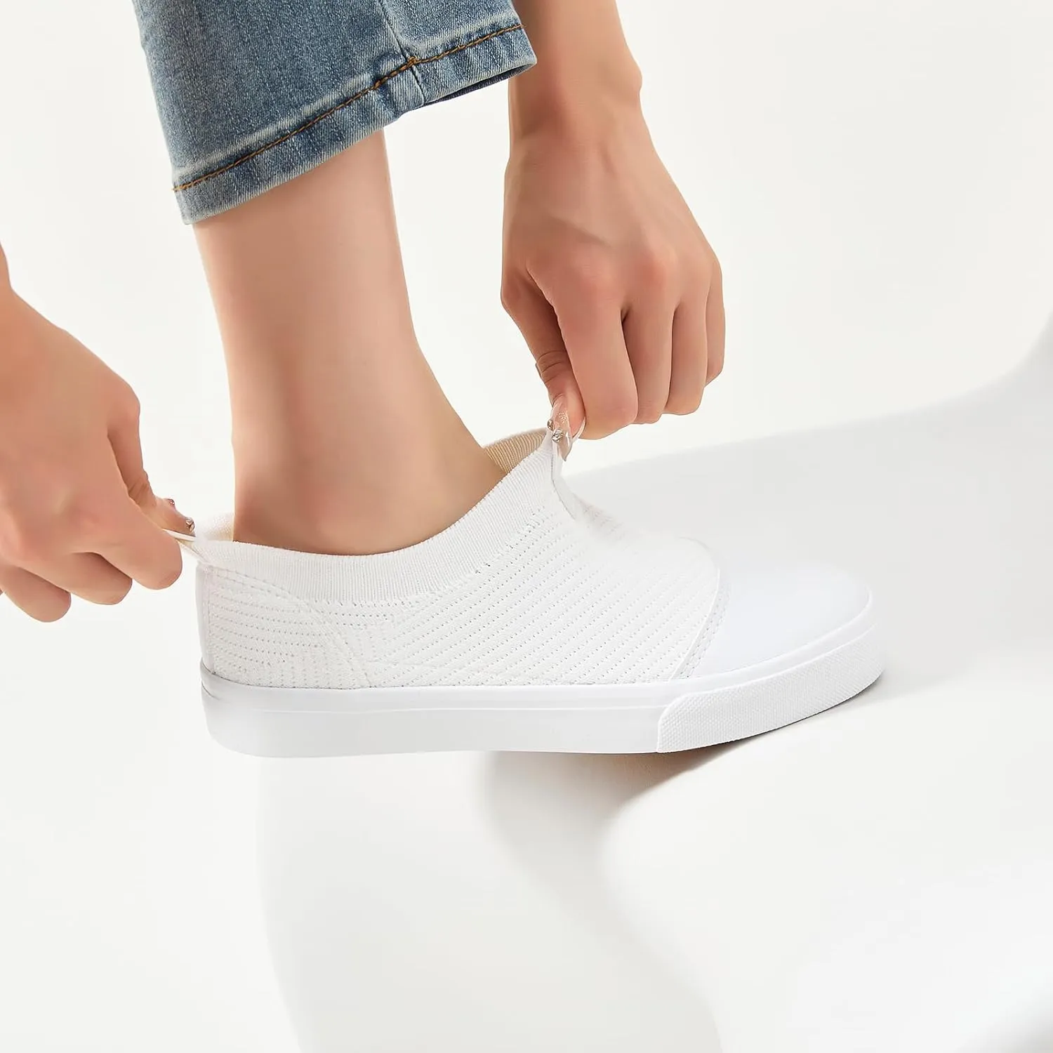 XRH Women's White Slip On Sneakers,Non Slip Women Fashion Work Shoes,Low top Casual Shoes