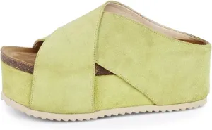 Yishaweiqi Women's Suede Platform Sandals Comfortable Cork Footbed Flatform Sandals Criss Cross Straps Flat Clogs Slide Sandals